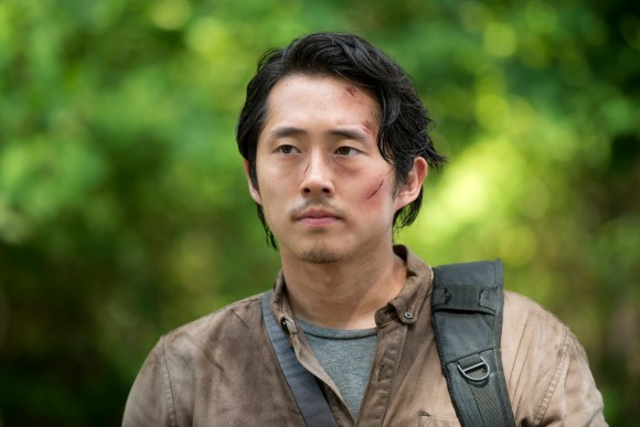 Glenn-Looks-Serious-in-The-Walking-Dead-Season-6-Episode-3