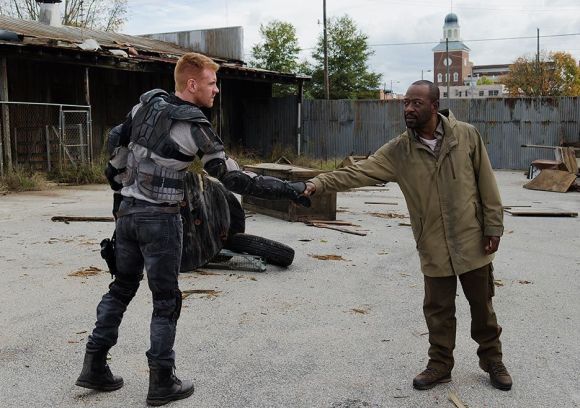 5-things-you-might-have-missed-in-the-walking-dead-episode-last-day-on-earth-morgan-o-917963