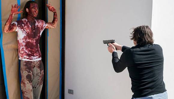 Fear-the-Walking-Dead-Blood-in-the-Streets-645x370.jpg